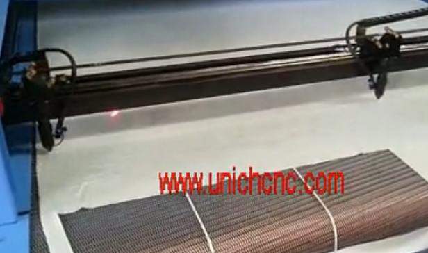 UNICH auto feeding cnc laser cutting cloth
