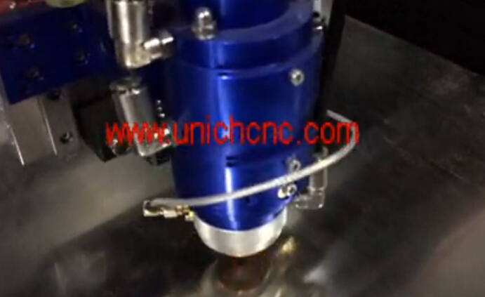 UNICH CNC laser cutting 0.7mm metal